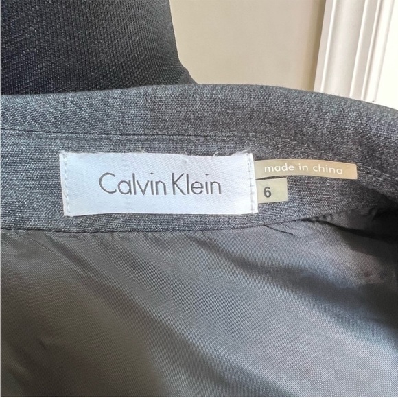 Calvin Klein Office Corpcore Gray V Neck Dress With Cap Sleeves - Picture 5 of 9